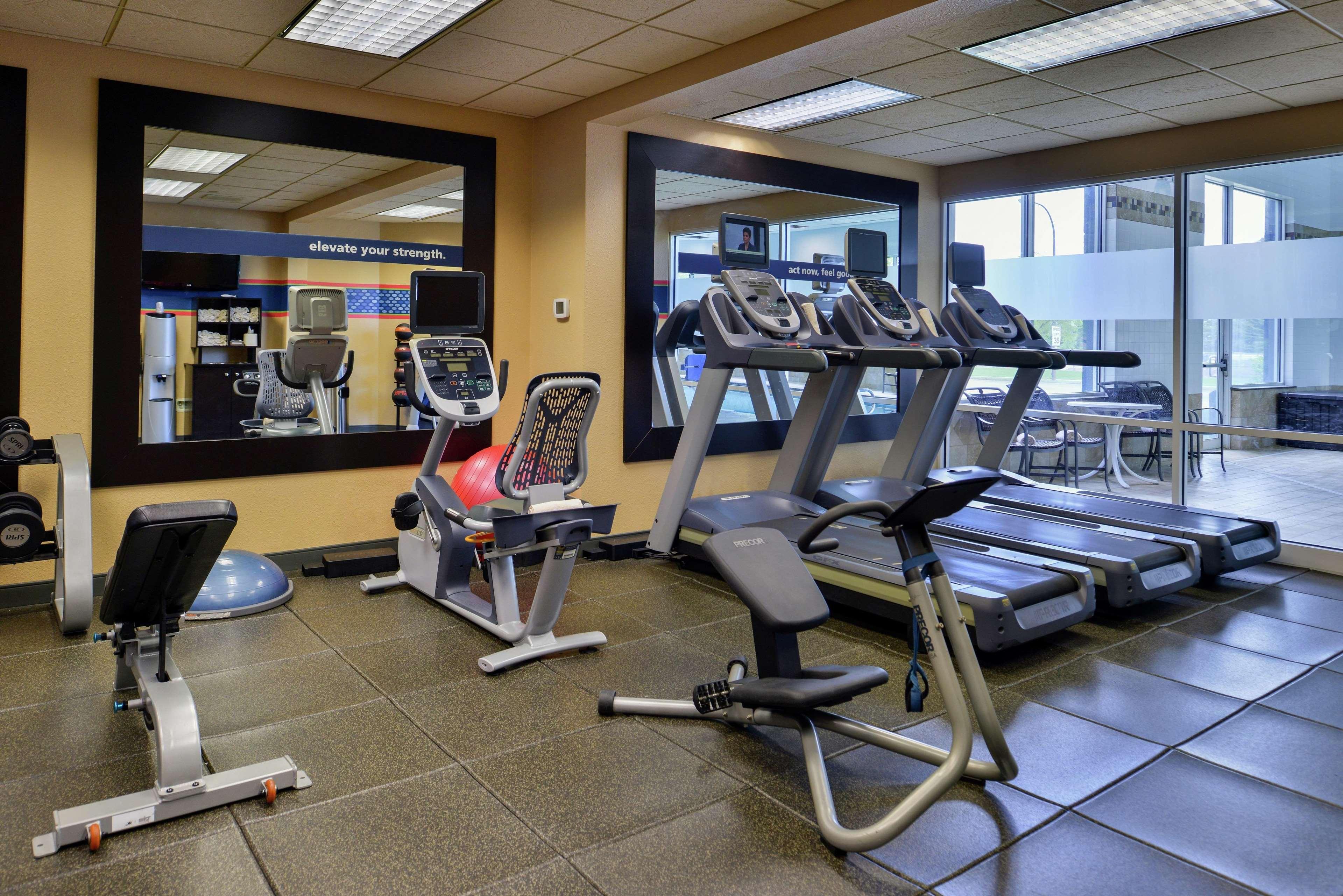 Hampton Inn Idaho Falls / Airport Екстериор снимка