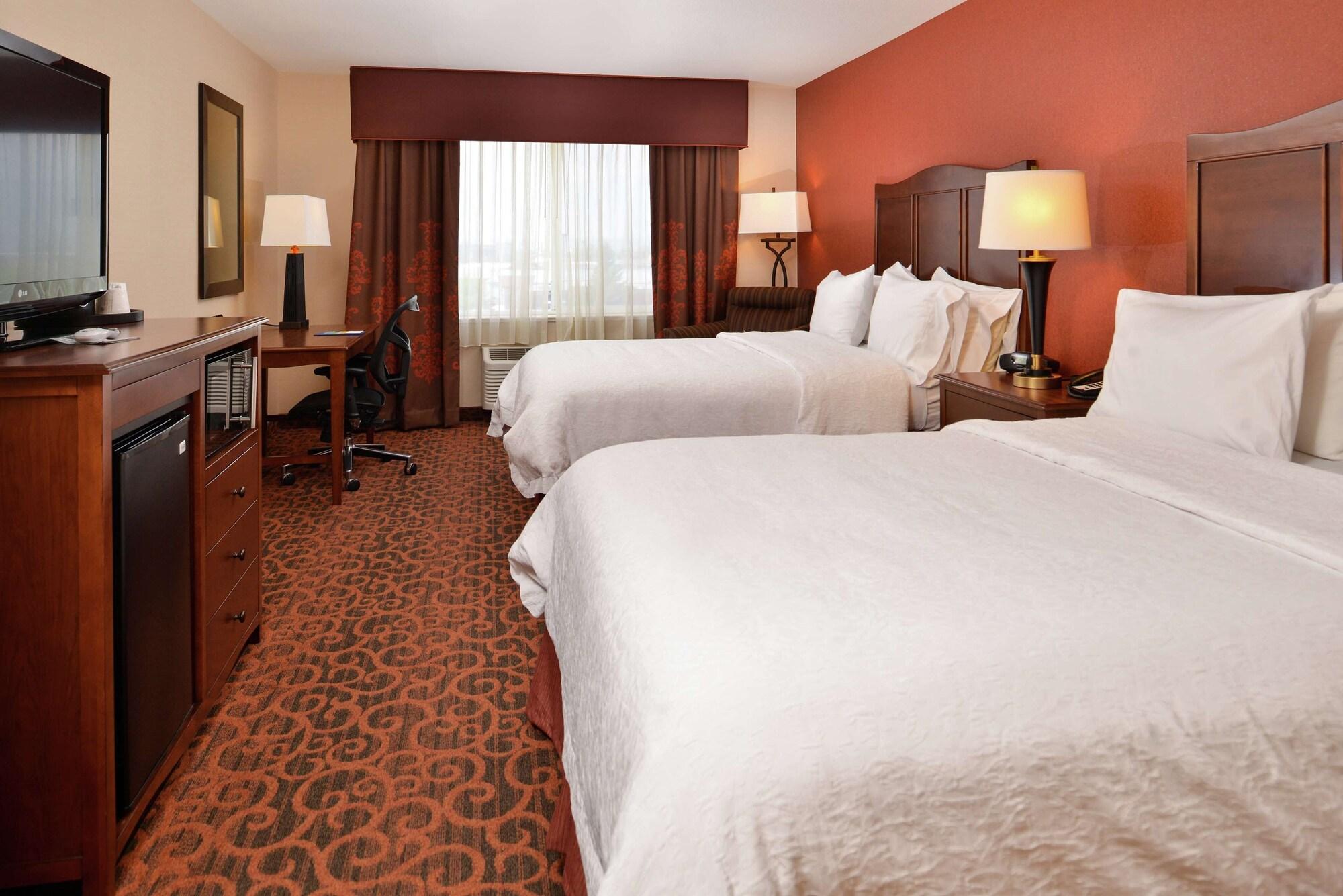 Hampton Inn Idaho Falls / Airport Екстериор снимка