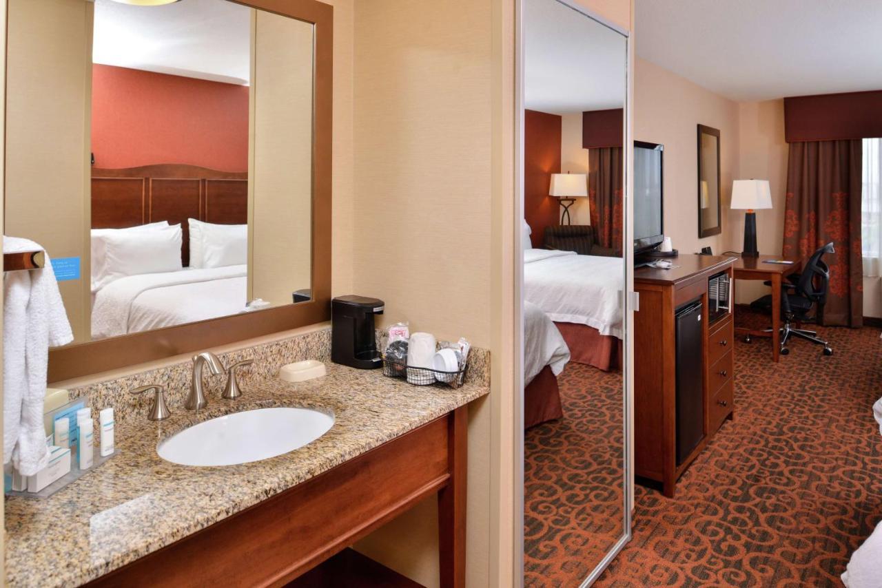 Hampton Inn Idaho Falls / Airport Екстериор снимка