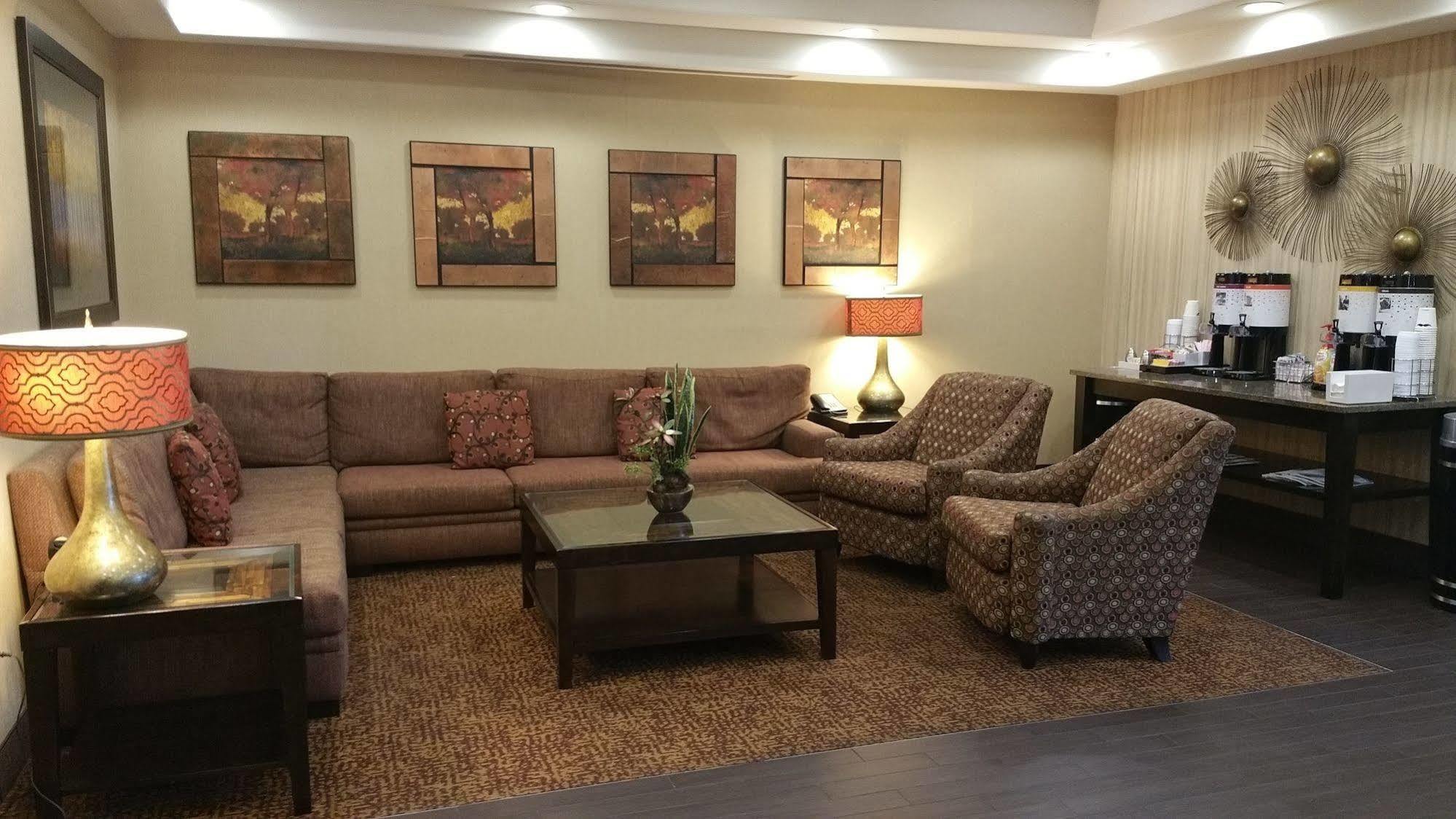 Hampton Inn Idaho Falls / Airport Екстериор снимка